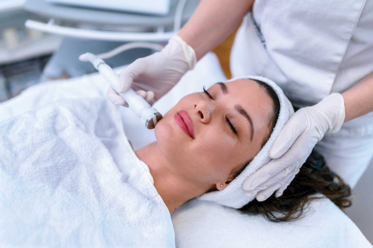 Erbium Laser Skin Treatment from Mirror Mirror Salon