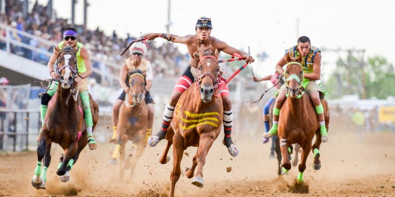 WYO Rodeo Week Begins / Troopers win Four in ND and Host two With Cheyenne Tomorrow