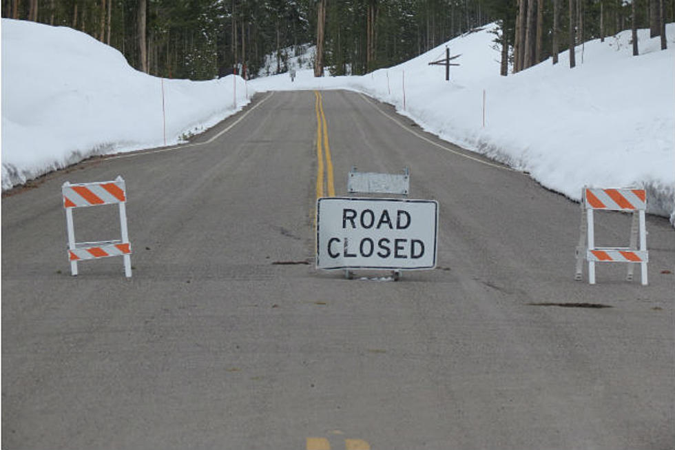 YellowStone Road Closed 