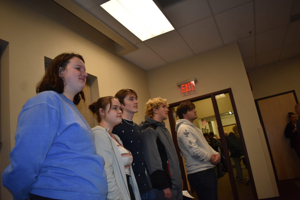 New Board Trustees Sworn in at SCSD#2 Board Meeting – Sheridan Media