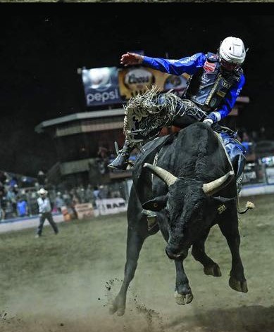 H O M E  Sankey Rodeo School United States