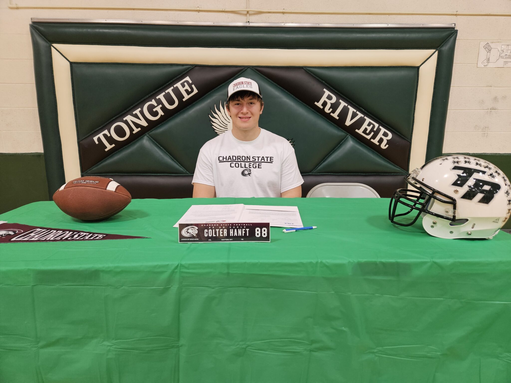 Colter Hanft Of Tongue River High School Signs NLI To Play Football At ...