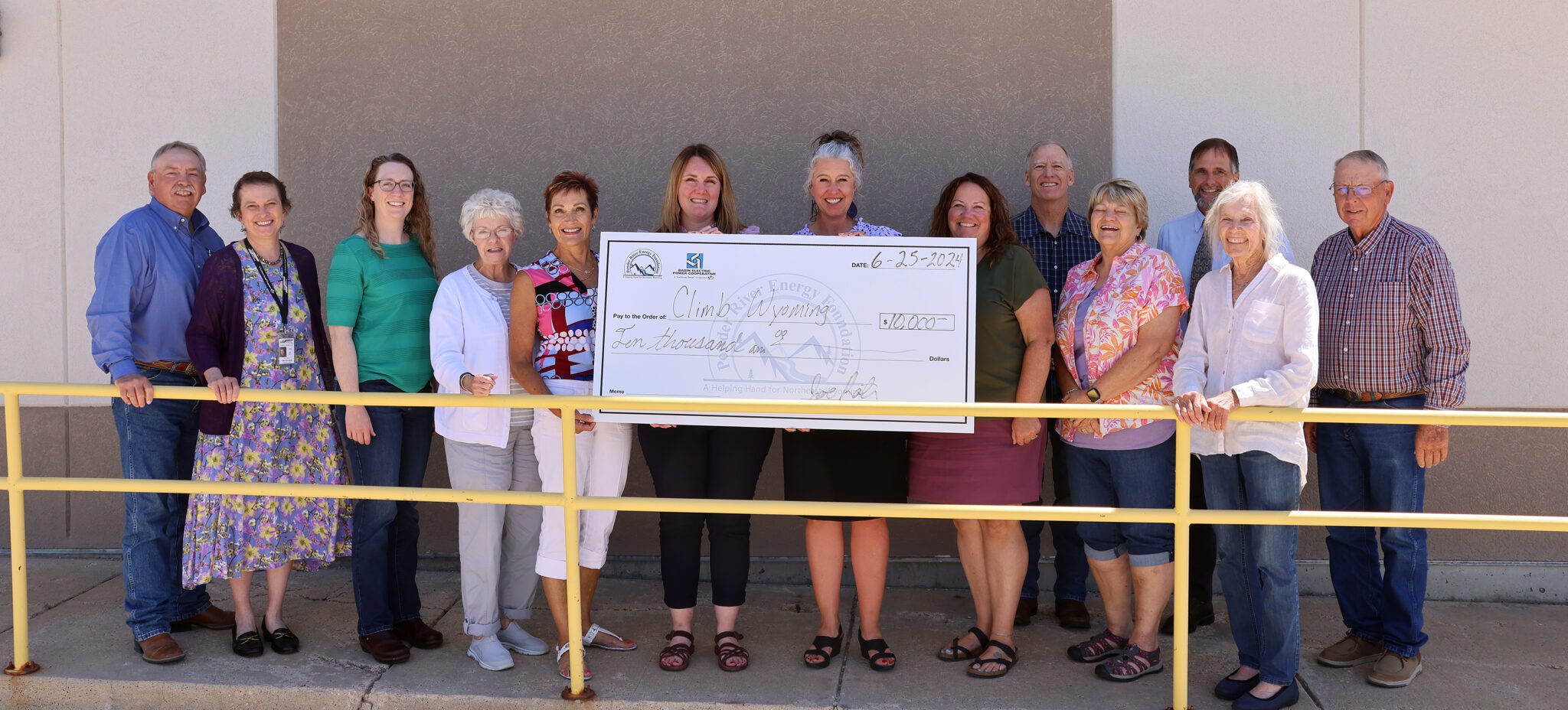 Climb Wyoming Receives 10 000 From Powder River Energy Foundation